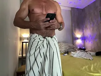 CasadoLutadorBigStuds webcam model stream image