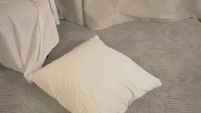 SunnivaEdwards webcam model stream image