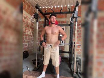 Alannafit webcam model stream image