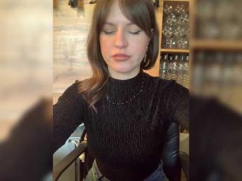 Yummypopka webcam model stream image