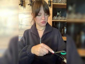 Yummypopka webcam model stream image