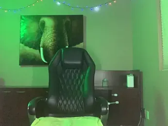 JuicyJoshy webcam stripchat model stream image