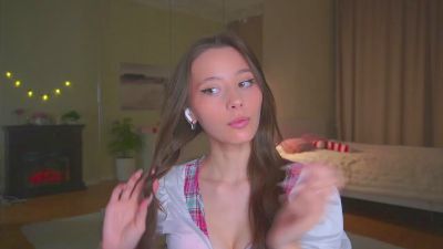 PetulaDryer webcam model stream image