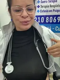 Dr_Nathalia_28 webcam model stream image