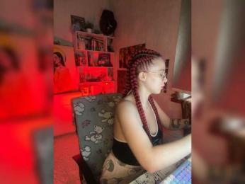 Kushina webcam bongacams model stream image