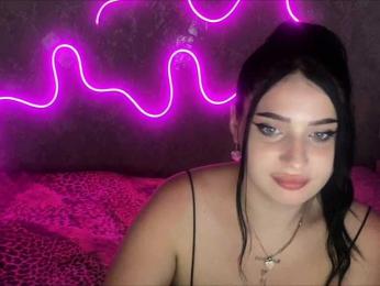 _Lina_ webcam model stream image