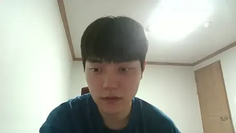 dhwisydy webcam stripchat model stream image