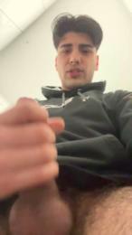 Jovencitobcn21 webcam model stream image