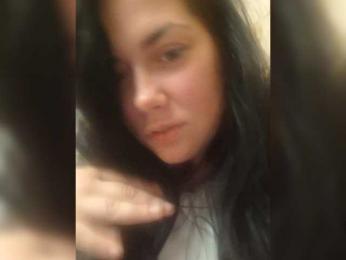 Naturally_Mom webcam model stream image