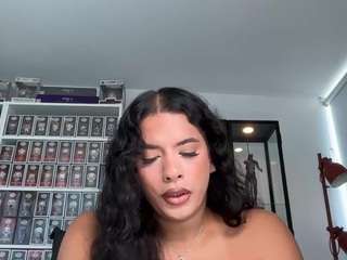 kendrasmithts webcam model stream image