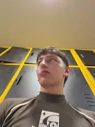 ARON_LUXX webcam model stream image