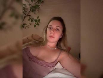 Fantazyorka00 webcam model stream image