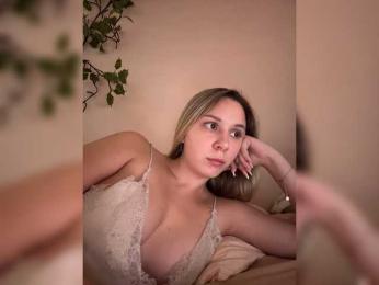 Fantazyorka00 webcam model stream image