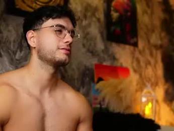 noha_miler webcam model stream image