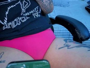 Miacanelaxo webcam bongacams model stream image