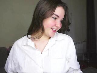 Coventina Felt webcam flirt4free model stream image