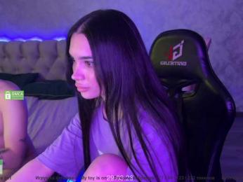 CoupleOnFire webcam model stream image