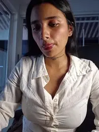 Lorena_Mcfly webcam stripchat model stream image