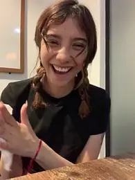 MiaaCute- webcam model stream image
