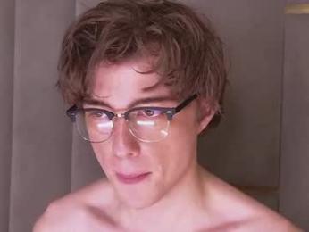 deepattraction webcam model stream image
