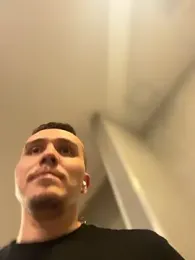 adam-rivera webcam model stream image