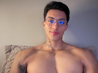 Jakee Tyler webcam model stream image