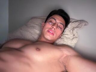 Jakee Tyler webcam model stream image