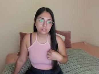 luana_lean webcam model stream image