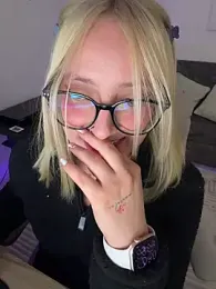 Megan_lu2 webcam model stream image