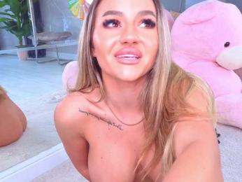 SpoilM3Mor3 webcam model stream image