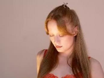 cute_shine webcam model stream image
