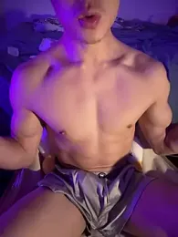Sexydogetop webcam stripchat model stream image