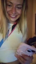 Giii webcam model stream image