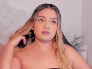 Emiily Oweens webcam model stream image