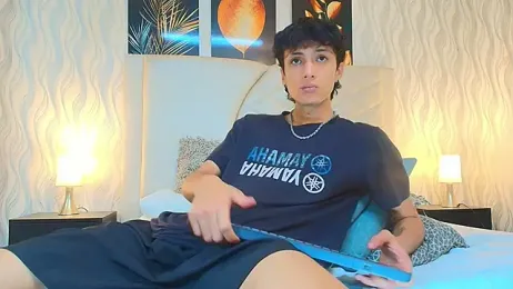 Lean_Portman webcam model stream image