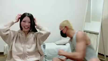 Reto-sama webcam model stream image