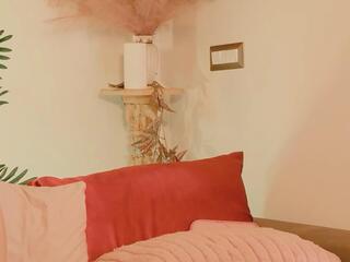 Melania Spike webcam model stream image