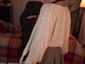 yours_anastasia webcam model stream image