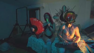 Uriel_23 webcam model stream image