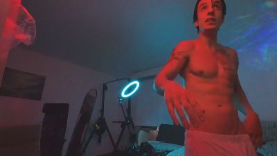 Uriel_23 webcam model stream image