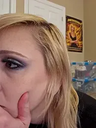 AmethystFoxx webcam model stream image