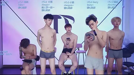 Apex-Yboy webcam stripchat model stream image