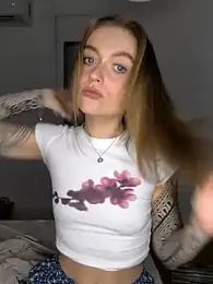 Goldi159 webcam model stream image