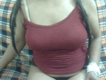 Anjali_dogra webcam model stream image
