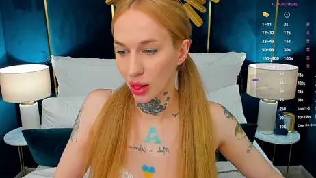 PalmLora1 webcam stripchat model stream image