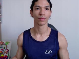Willy Veins webcam model stream image