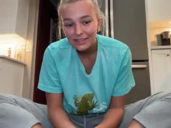 chloexbabe webcam chaturbate model stream image