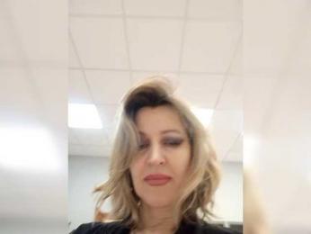 LagoonJoy webcam bongacams model stream image