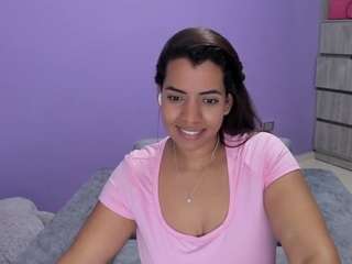 boomsarr webcam camsoda model stream image