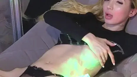 KarmaArms webcam preview